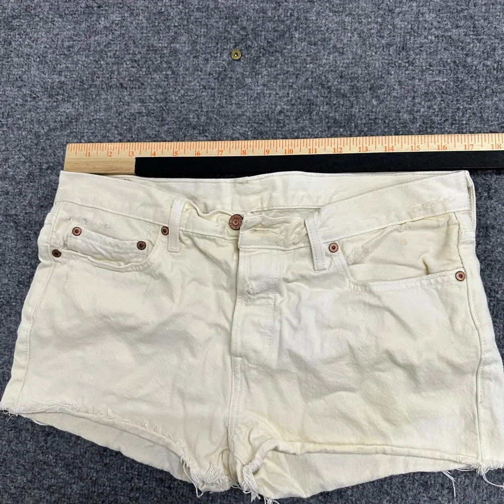 Levis levi denim